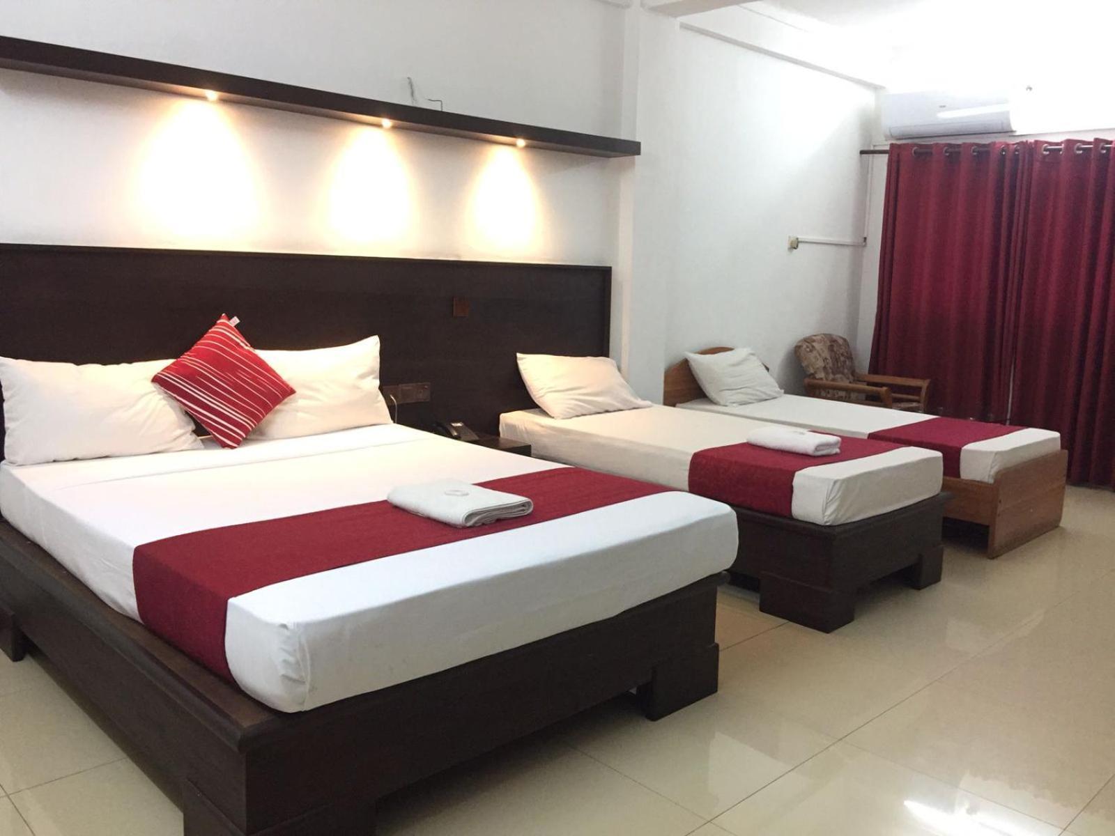 Hotel Nelly Vavuniya Exterior foto